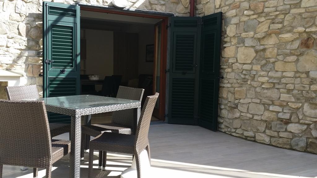 Apartments Le Terrazze ヴェルナッツァ 部屋 写真