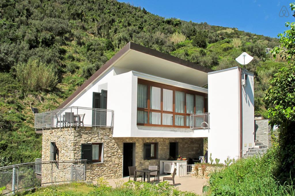 Apartments Le Terrazze ヴェルナッツァ 部屋 写真