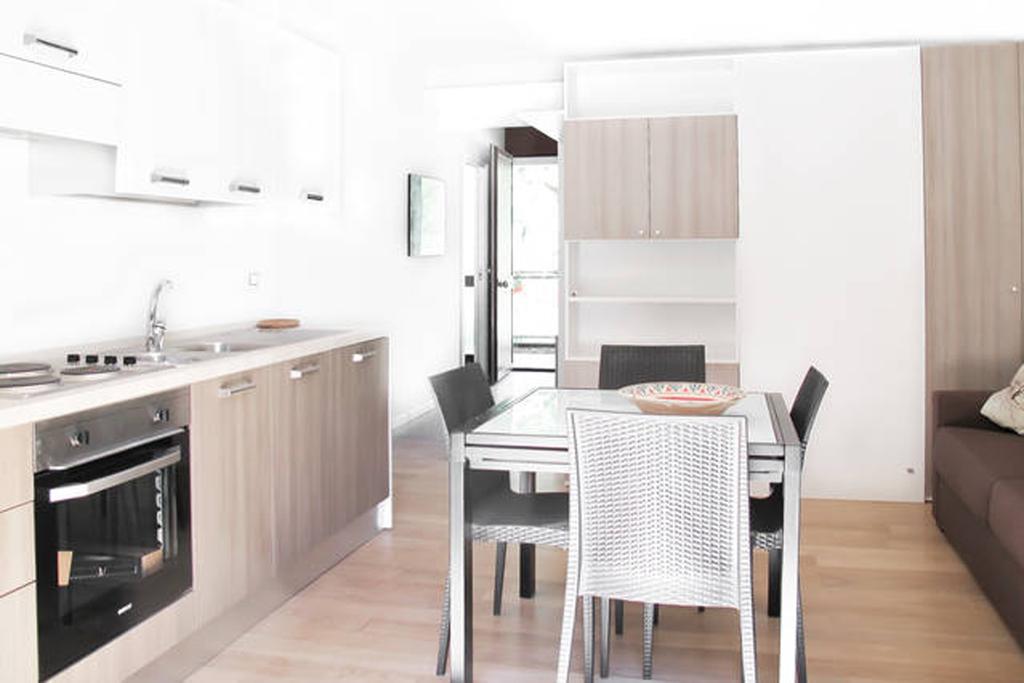 Apartments Le Terrazze ヴェルナッツァ 部屋 写真